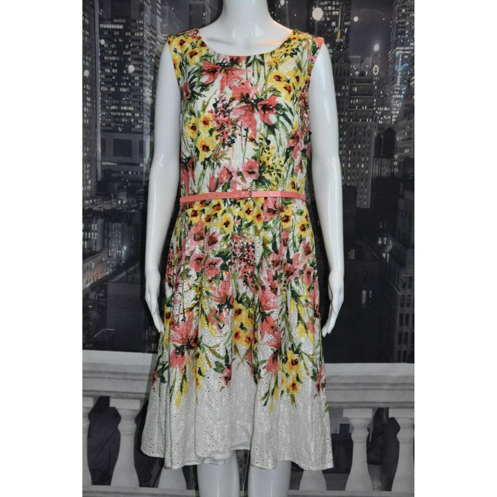 Tommy Hilfiger NWT Floral Fit and Flare Dress  Sz. 14 A-Line Eyelet $134.00 MSRP